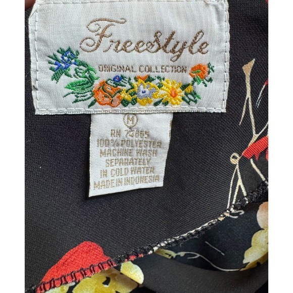 Vintage Y2K Freestyle Witchy Floral Blouse‎ Size Medium Whimsigoth Dark Romantic - Picture 2 of 5